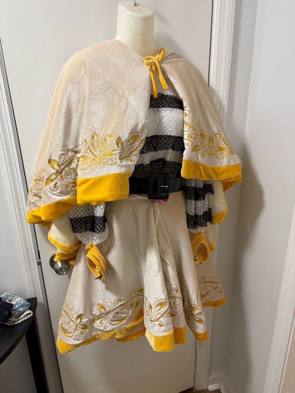 Full cosplay- Frieren elf mage - Picture 2 of 8
